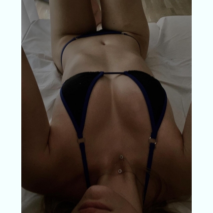 .      .,,.