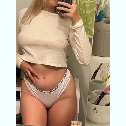 ,   24,7   ,    